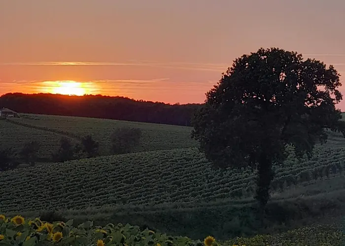 Vacation Hébergement de vacances Lignieres-Ambleville